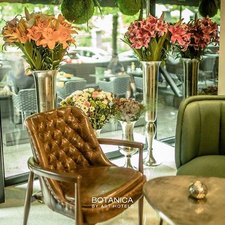 Hotel Botanica Belgrad Exterior foto
